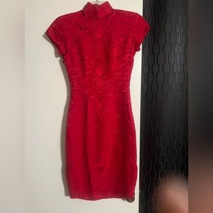Vintage Shanghai Tang 100% silk Red Dress size 4 (runs small).